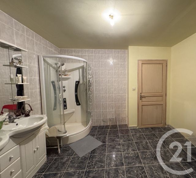 Maison &agrave; vendre - 11 pi&egrave;ces - 190 m2 - La Capelle - 02 - PICARDIE