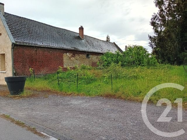 terrain - MENNEVRET - 02