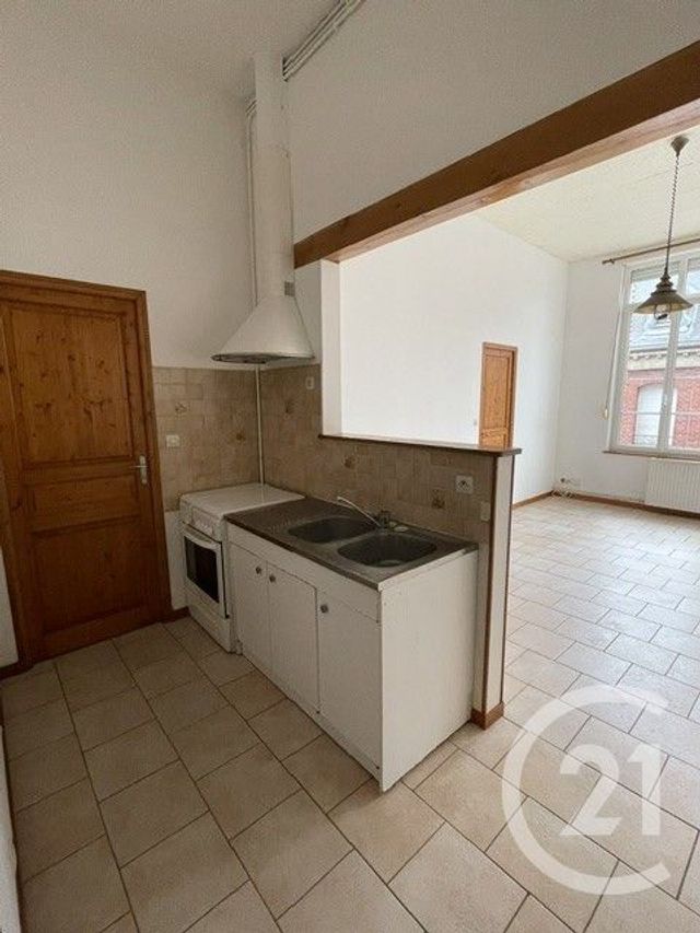 Appartement &agrave; louer - 2 pi&egrave;ces - 40 m2 - Guise - 02 - PICARDIE