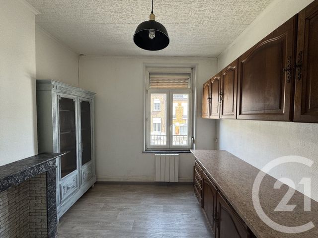 Maison &agrave; vendre - 8 pi&egrave;ces - 184 m2 - Le Nouvion En Thierache - 02 - PICARDIE