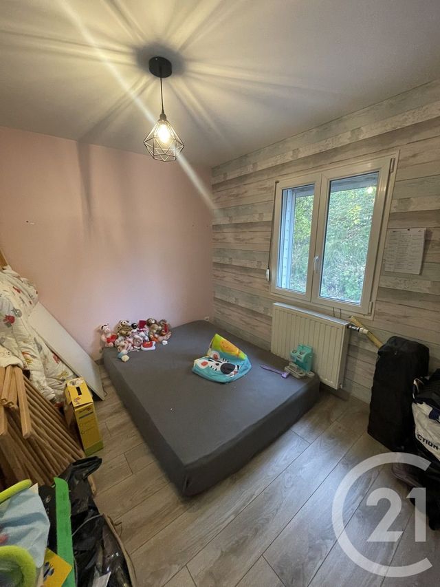 Maison à vendre - 6 pièces - 115 m2 - Guise - 02 - PICARDIE