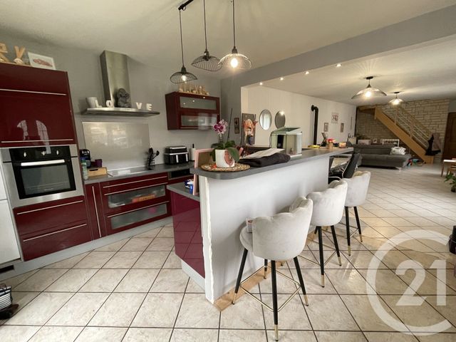 Maison à vendre - 6 pièces - 115 m2 - Guise - 02 - PICARDIE