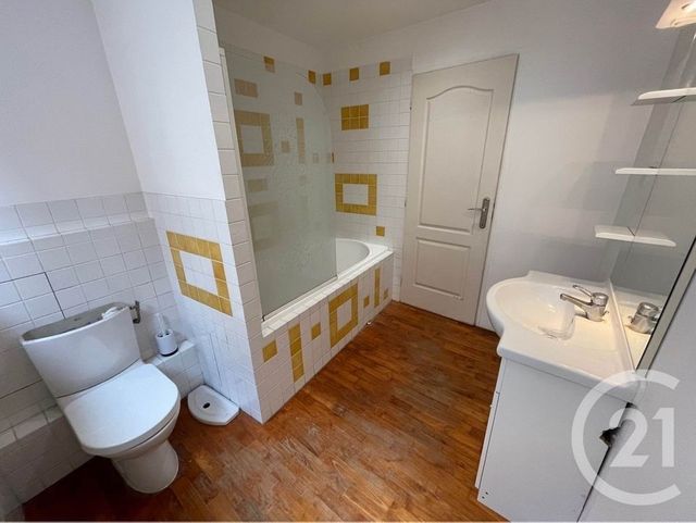 Maison à louer - 4 pièces - 70 m2 - Guise - 02 - PICARDIE