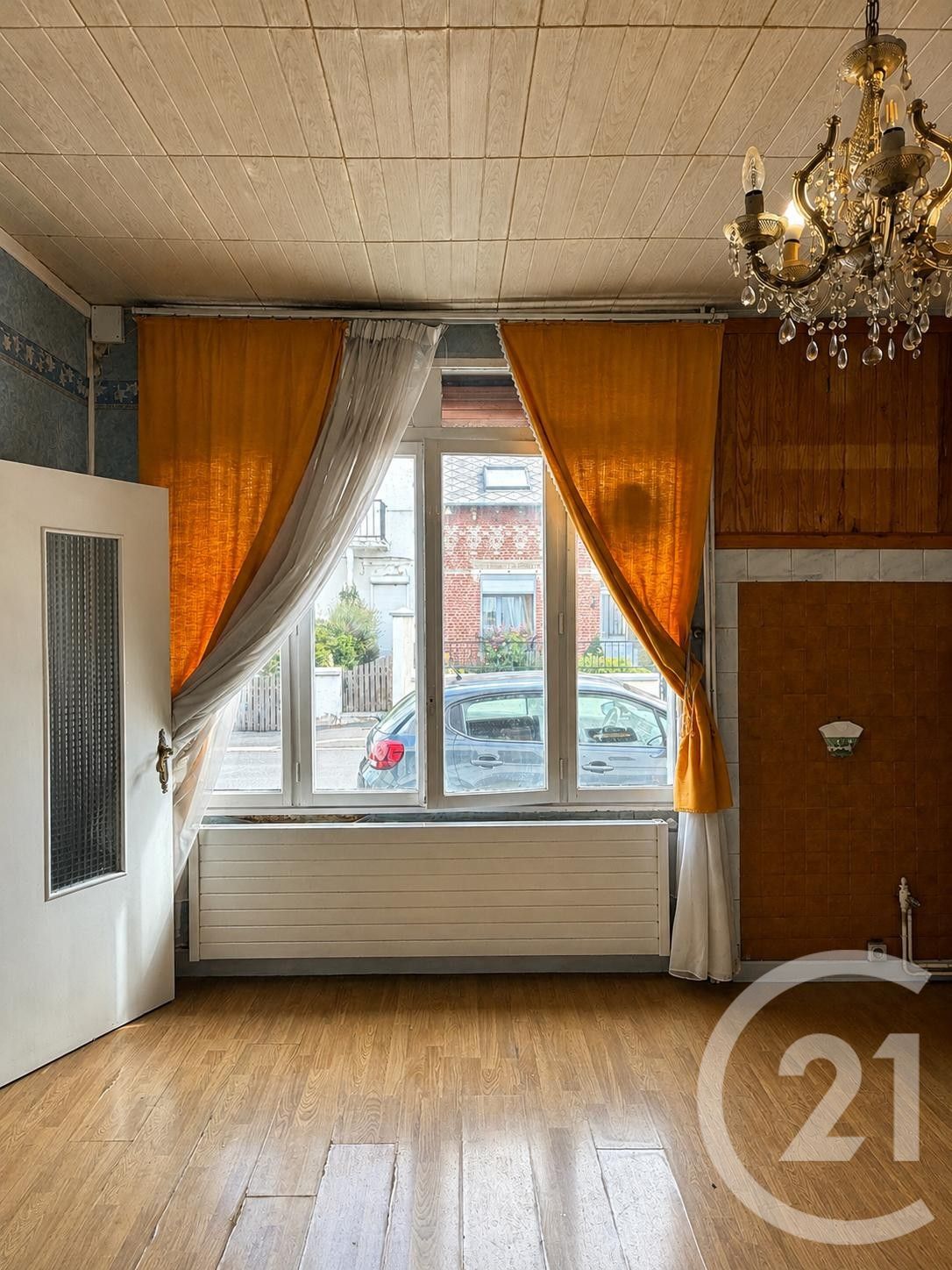 Maison à vendre - 5 pièces - 82 m2 - Guise - 02 - PICARDIE — 16