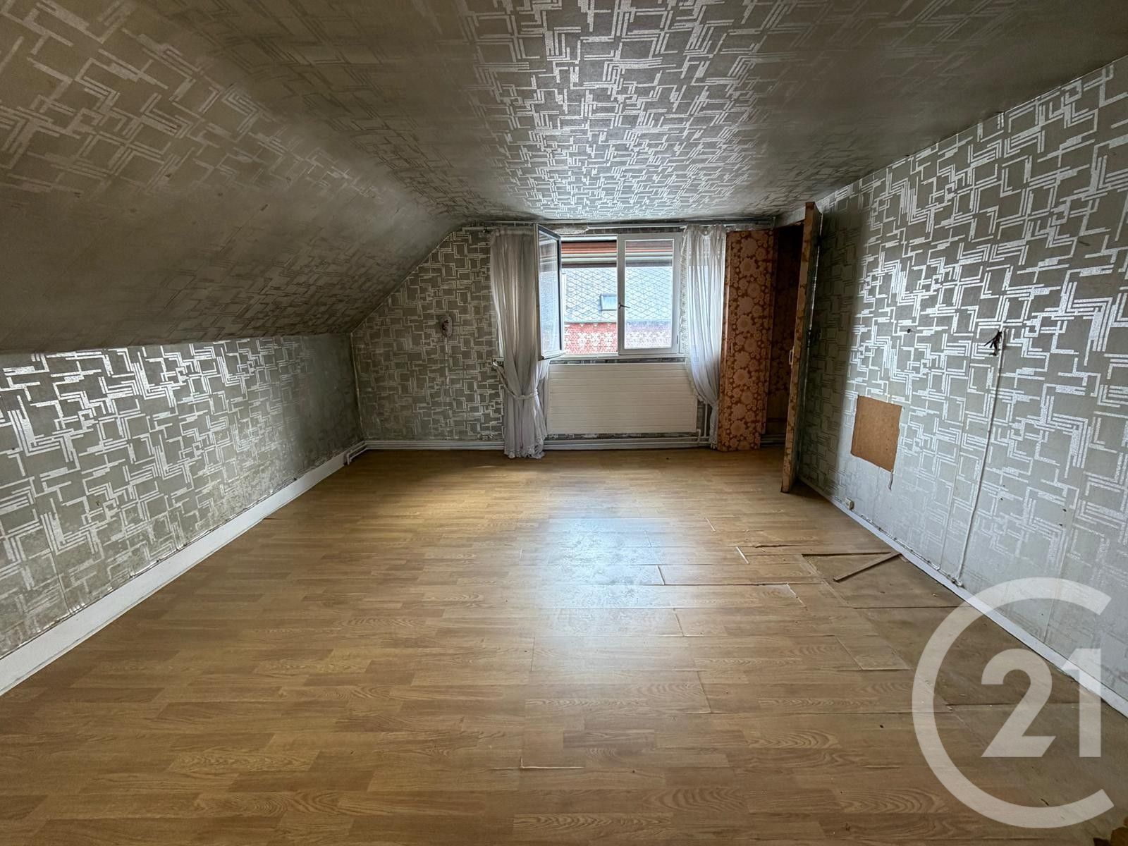 Maison à vendre - 5 pièces - 82 m2 - Guise - 02 - PICARDIE — 19