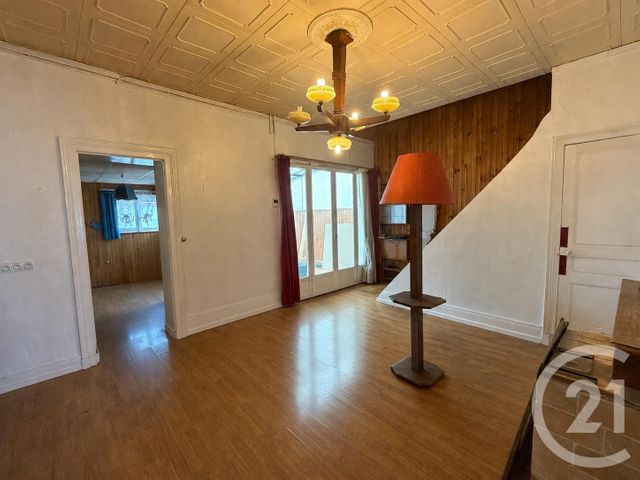 Maison &agrave; vendre - 5 pi&egrave;ces - 82 m2 - Guise - 02 - PICARDIE