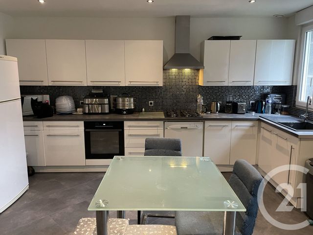 Maison à vendre - 7 pièces - 215 m2 - Guise - 02 - PICARDIE