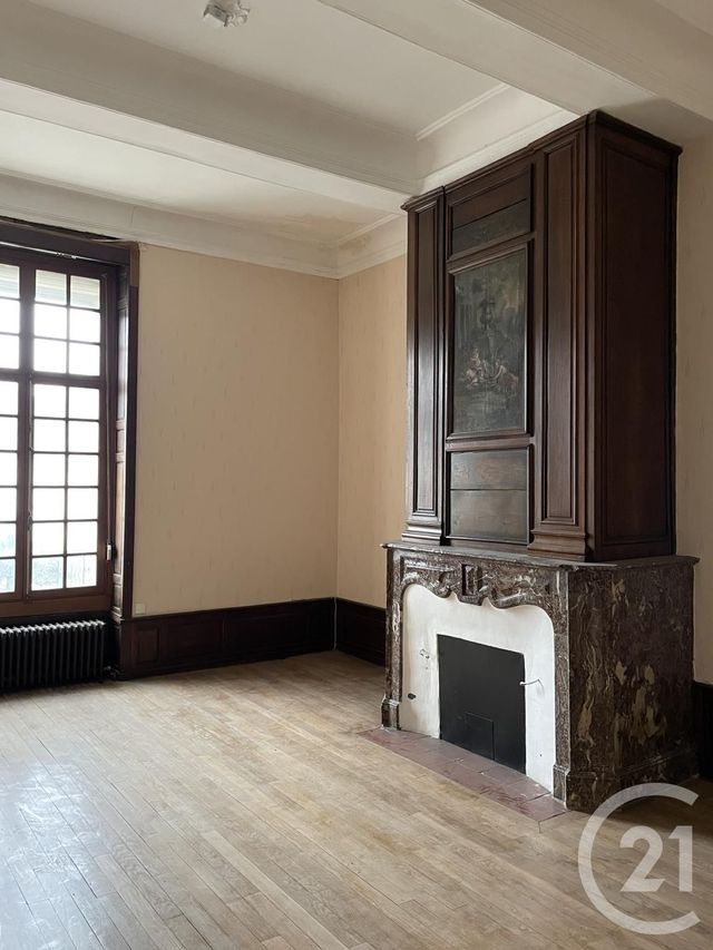 Appartement F4 à vendre - 6 pièces - 158 m2 - Guise - 02 - PICARDIE