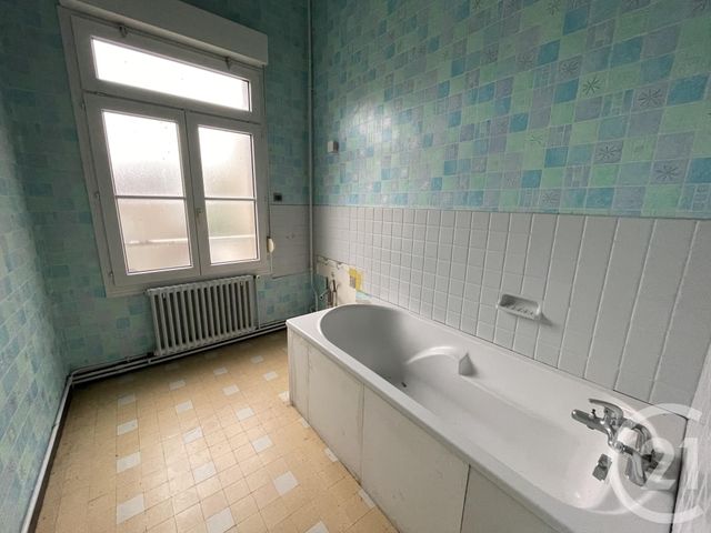 Appartement F4 à vendre - 6 pièces - 158 m2 - Guise - 02 - PICARDIE