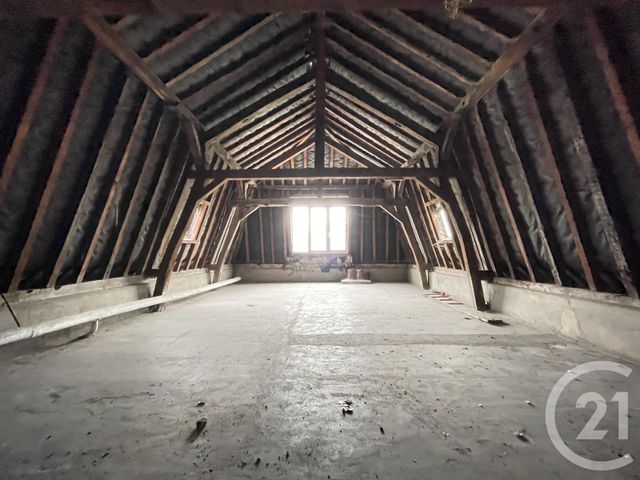 Appartement F4 à vendre - 6 pièces - 158 m2 - Guise - 02 - PICARDIE