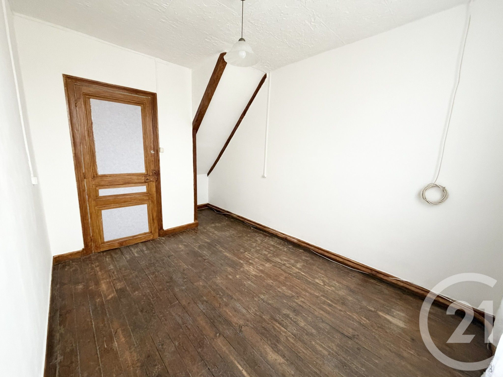 Maison à vendre - 6 pièces - 98 m2 - Origny Ste Benoite - 02 - PICARDIE — 9