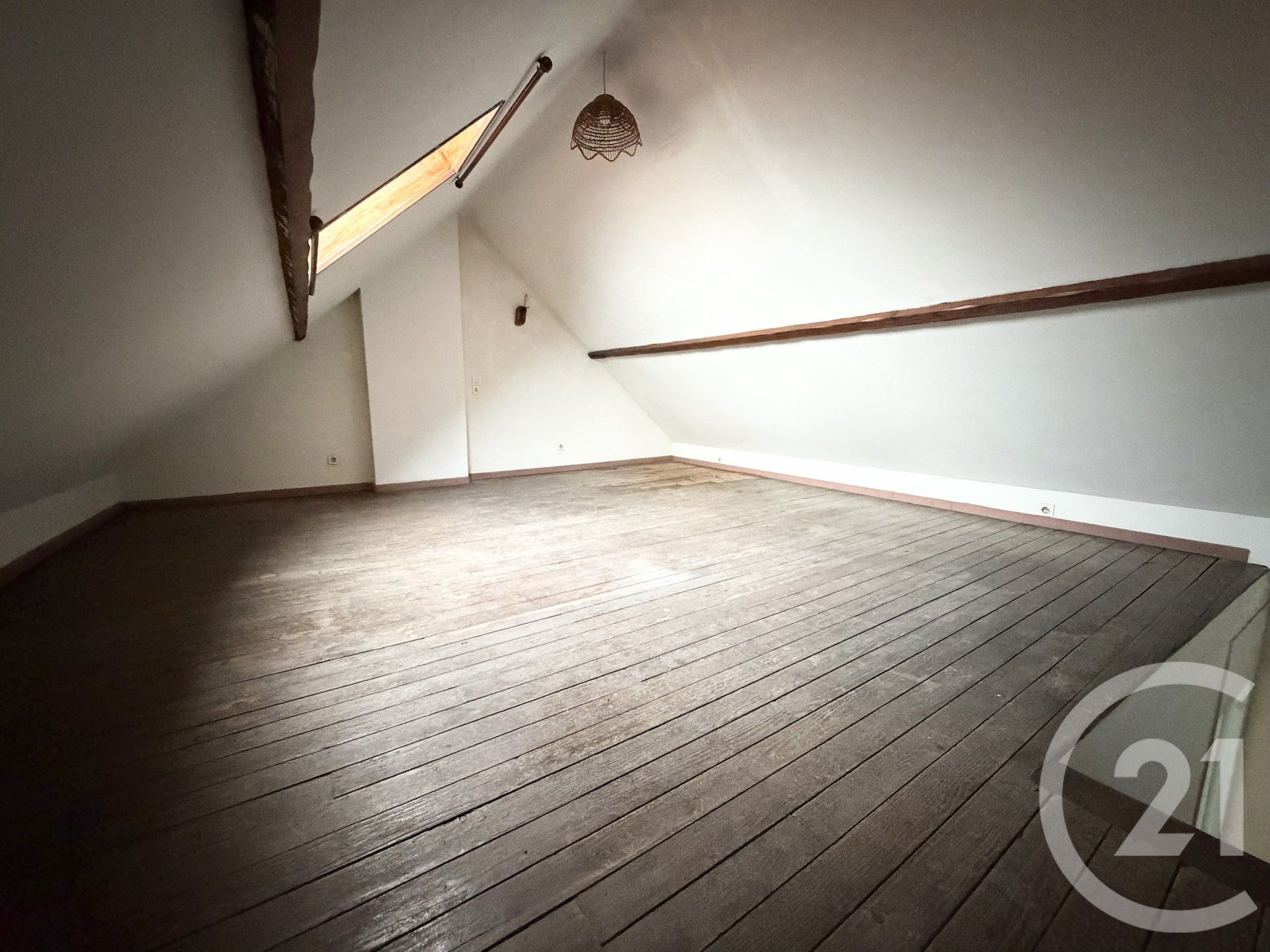 Maison à vendre - 6 pièces - 98 m2 - Origny Ste Benoite - 02 - PICARDIE — 7