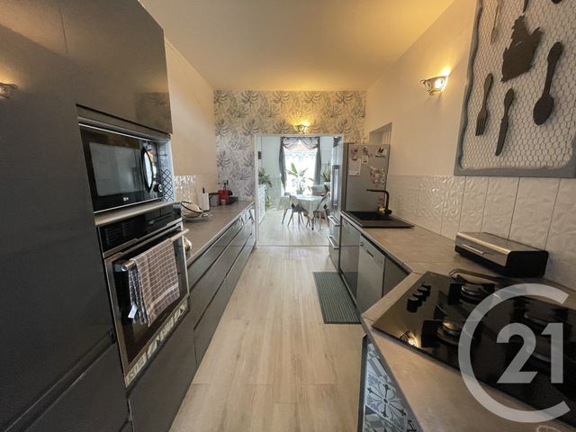 Maison &agrave; vendre - 8 pi&egrave;ces - 192 m2 - Guise - 02 - PICARDIE