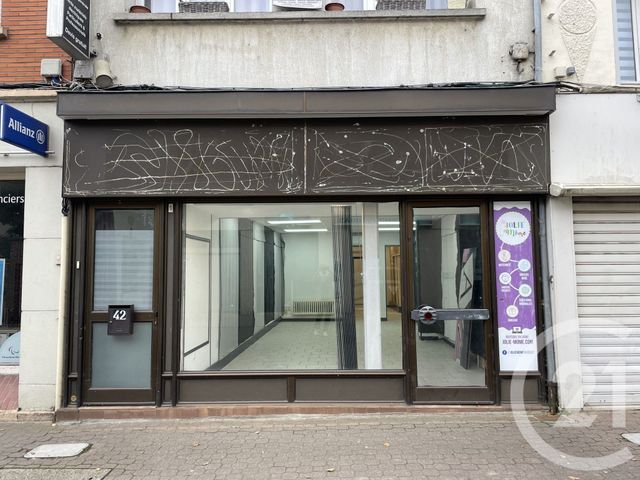 Immeuble &agrave; louer - 66 m2 - Guise - 02 - PICARDIE