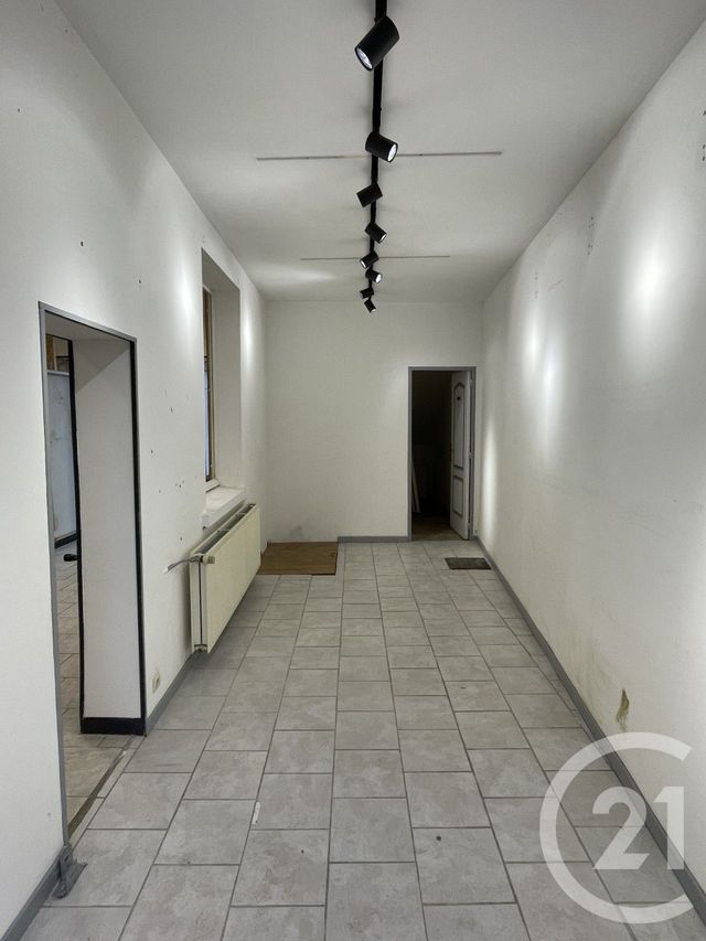 Immeuble &agrave; louer - 66 m2 - Guise - 02 - PICARDIE