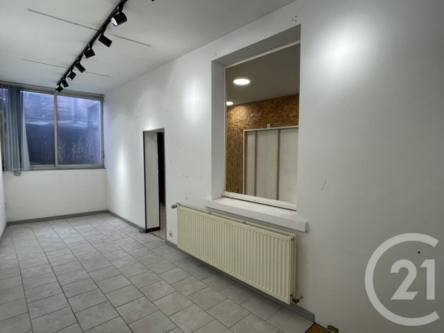 Immeuble &agrave; louer - 66 m2 - Guise - 02 - PICARDIE