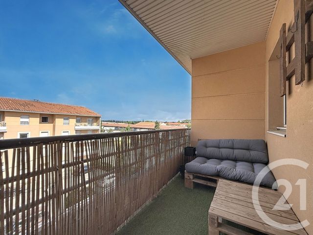 Appartement T2 &agrave; louer - 2 pi&egrave;ces - 48,70 m2 - Chateaurenard - 13 - PROVENCE-ALPES-COTE-D-AZUR