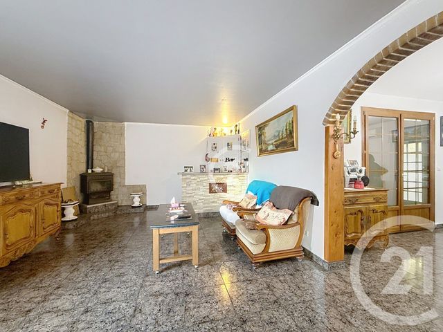 Maison à vendre - 5 pièces - 136 m2 - Chateaurenard - 13 - PROVENCE-ALPES-COTE-D-AZUR