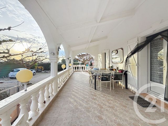 Maison à vendre - 5 pièces - 136 m2 - Chateaurenard - 13 - PROVENCE-ALPES-COTE-D-AZUR