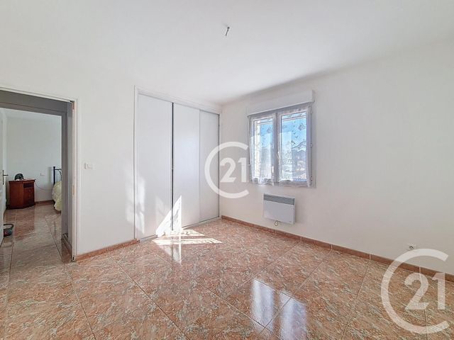 Maison à vendre - 5 pièces - 136 m2 - Chateaurenard - 13 - PROVENCE-ALPES-COTE-D-AZUR