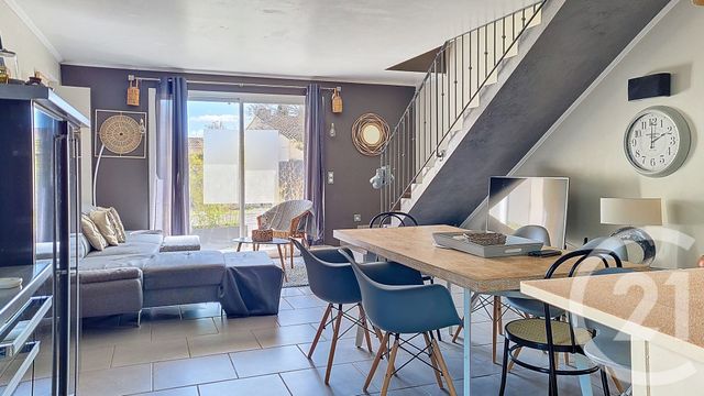 Maison &agrave; vendre - 4 pi&egrave;ces - 114,39 m2 - Maillane - 13 - PROVENCE-ALPES-COTE-D-AZUR