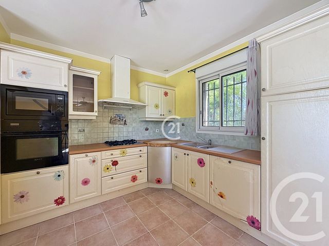 Maison &agrave; vendre - 5 pi&egrave;ces - 106,74 m2 - Chateaurenard - 13 - PROVENCE-ALPES-COTE-D-AZUR