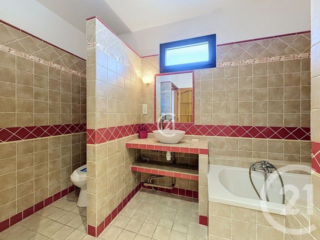 Maison &agrave; vendre - 6 pi&egrave;ces - 191,20 m2 - Eyragues - 13 - PROVENCE-ALPES-COTE-D-AZUR