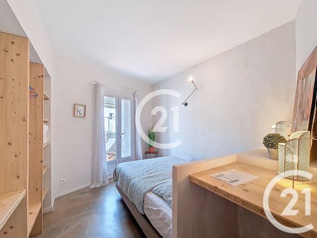 Appartement T3 à vendre - 3 pièces - 55,58 m2 - St Remy De Provence - 13 - PROVENCE-ALPES-COTE-D-AZUR