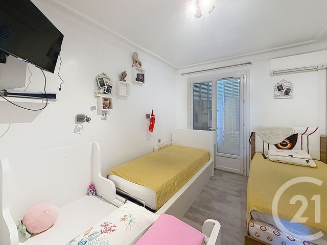 Appartement &agrave; vendre - 4 pi&egrave;ces - 77,04 m2 - Avignon - 84 - PROVENCE-ALPES-COTE-D-AZUR
