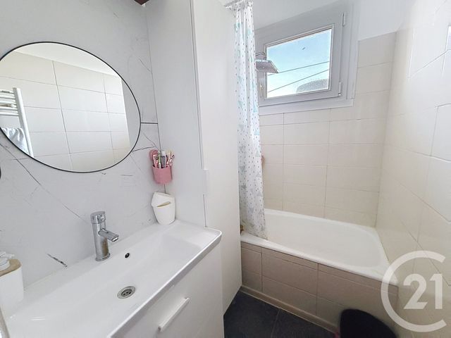 Appartement &agrave; vendre - 4 pi&egrave;ces - 77,04 m2 - Avignon - 84 - PROVENCE-ALPES-COTE-D-AZUR