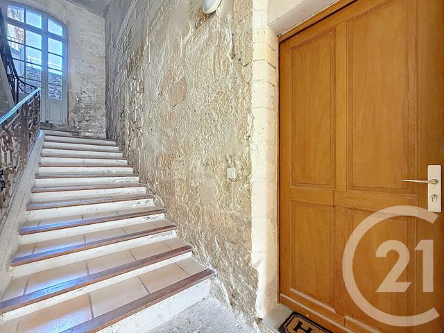 Appartement T4 &agrave; vendre - 4 pi&egrave;ces - 67,35 m2 - Tarascon - 13 - PROVENCE-ALPES-COTE-D-AZUR