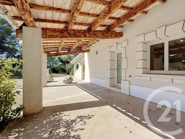 Maison &agrave; louer - 4 pi&egrave;ces - 91,63 m2 - Noves - 13 - PROVENCE-ALPES-COTE-D-AZUR