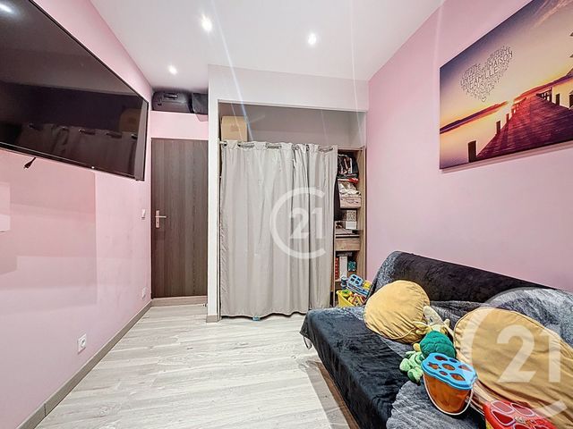 Maison &agrave; vendre - 5 pi&egrave;ces - 109,51 m2 - Chateaurenard - 13 - PROVENCE-ALPES-COTE-D-AZUR