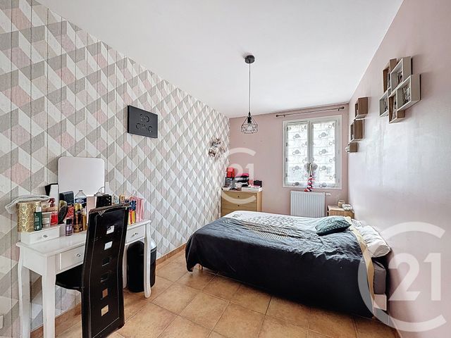 Maison &agrave; vendre - 5 pi&egrave;ces - 109,51 m2 - Chateaurenard - 13 - PROVENCE-ALPES-COTE-D-AZUR