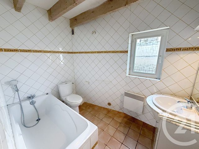 Maison &agrave; louer - 3 pi&egrave;ces - 60,47 m2 - Barbentane - 13 - PROVENCE-ALPES-COTE-D-AZUR