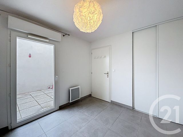Appartement T3 &agrave; louer - 3 pi&egrave;ces - 54,03 m2 - Avignon - 84 - PROVENCE-ALPES-COTE-D-AZUR