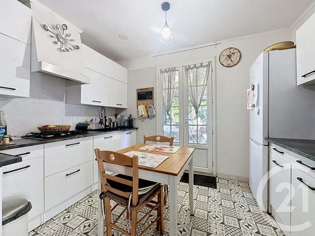 Maison &agrave; vendre - 4 pi&egrave;ces - 84,75 m2 - Chateaurenard - 13 - PROVENCE-ALPES-COTE-D-AZUR