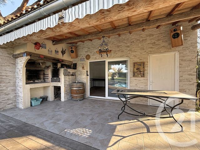 Maison &agrave; vendre - 6 pi&egrave;ces - 188,70 m2 - Noves - 13 - PROVENCE-ALPES-COTE-D-AZUR