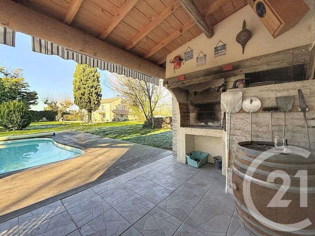 Maison &agrave; vendre - 6 pi&egrave;ces - 188,70 m2 - Noves - 13 - PROVENCE-ALPES-COTE-D-AZUR