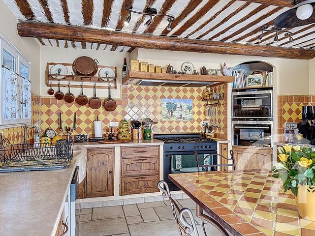 Maison &agrave; vendre - 6 pi&egrave;ces - 188,70 m2 - Noves - 13 - PROVENCE-ALPES-COTE-D-AZUR