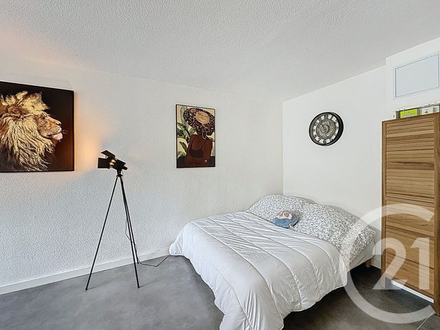 Appartement T1 &agrave; louer - 1 pi&egrave;ce - 33,11 m2 - Les Baux De Provence - 13 - PROVENCE-ALPES-COTE-D-AZUR