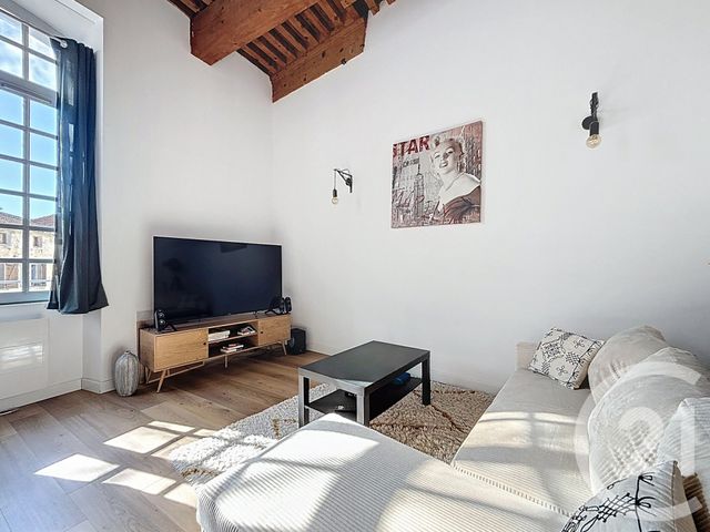 Appartement T4 &agrave; vendre - 4 pi&egrave;ces - 67,35 m2 - Tarascon - 13 - PROVENCE-ALPES-COTE-D-AZUR