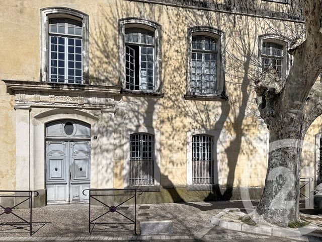 Appartement T4 &agrave; vendre - 4 pi&egrave;ces - 67,35 m2 - Tarascon - 13 - PROVENCE-ALPES-COTE-D-AZUR