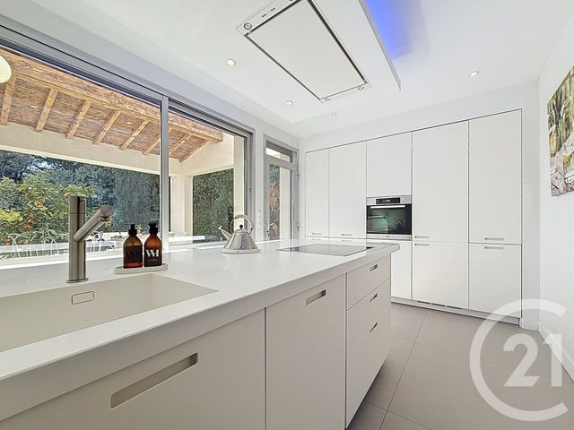 Maison &agrave; vendre - 9 pi&egrave;ces - 173,04 m2 - Chateaurenard - 13 - PROVENCE-ALPES-COTE-D-AZUR