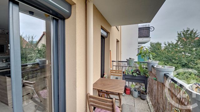 Appartement F2 à vendre - 2 pièces - 38,23 m2 - Le Blanc Mesnil - 93 - ILE-DE-FRANCE