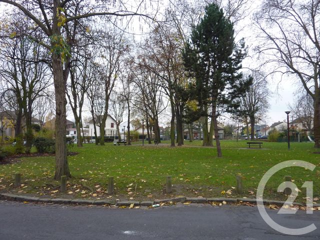 Maison à vendre - 5 pièces - 104,16 m2 - Le Blanc Mesnil - 93 - ILE-DE-FRANCE