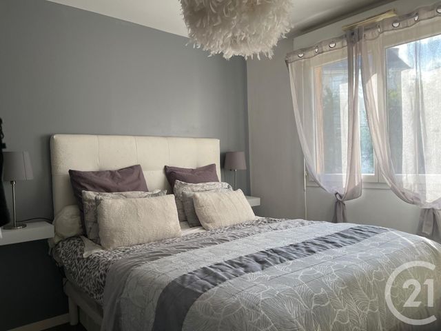 Appartement F4 à vendre - 4 pièces - 76,91 m2 - Le Blanc Mesnil - 93 - ILE-DE-FRANCE