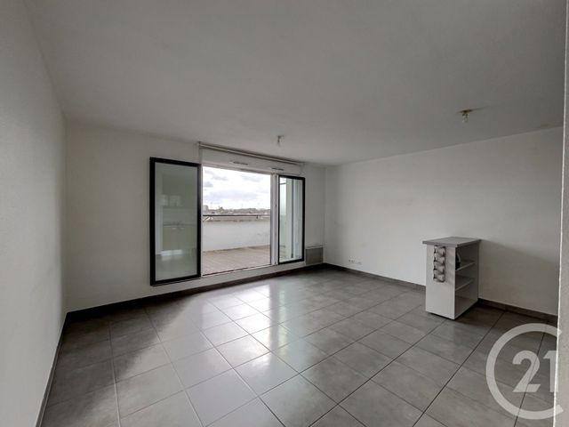 Appartement F3 &agrave; vendre - 3 pi&egrave;ces - 61,47 m2 - Le Blanc Mesnil - 93 - ILE-DE-FRANCE