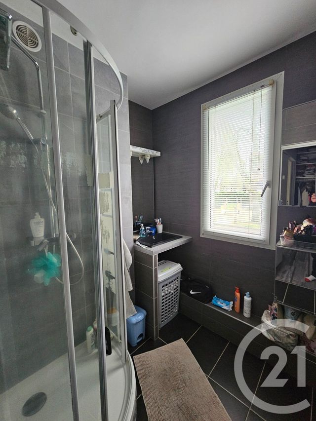 Appartement F5 &agrave; vendre - 5 pi&egrave;ces - 76,04 m2 - Drancy - 93 - ILE-DE-FRANCE