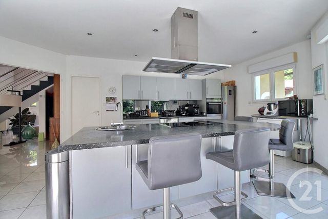 Maison &agrave; vendre - 8 pi&egrave;ces - 260 m2 - Veigy Foncenex - 74 - RHONE-ALPES